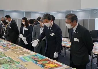 選考会の様子
