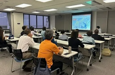 地震防災について講義