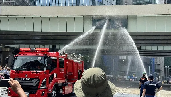 放水の様子