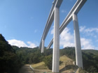 図版：新東名高速道路佐奈川橋