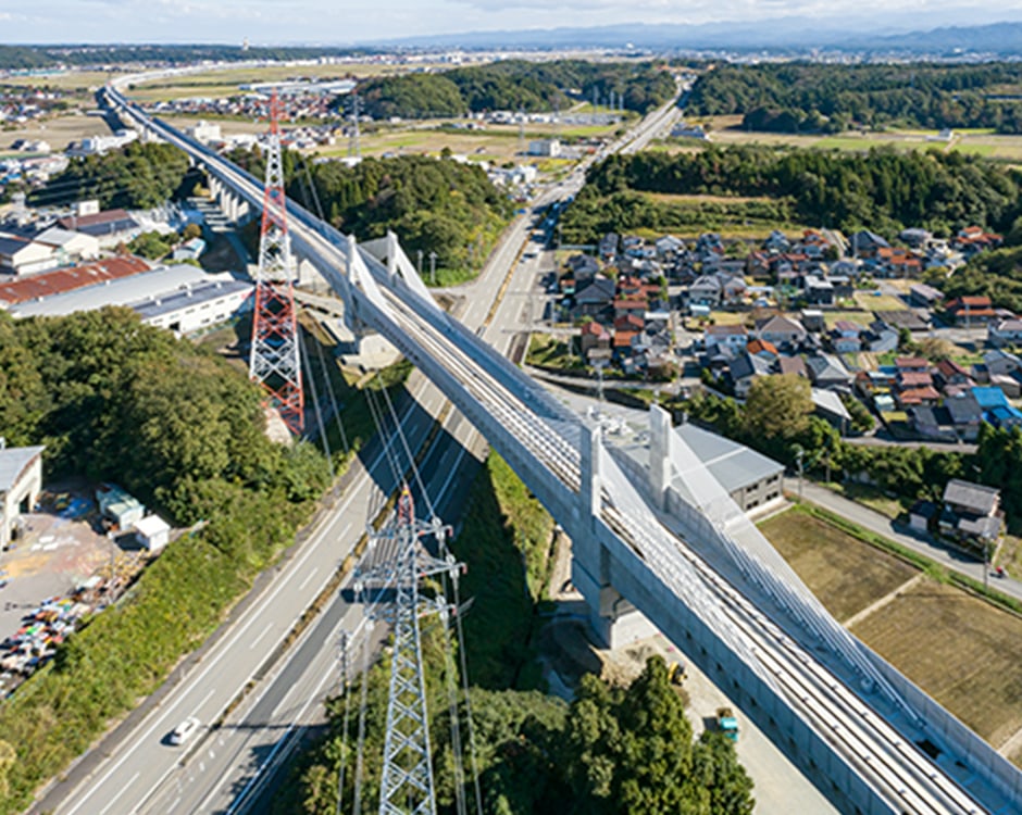 図版：細坪架道橋（完成写真）