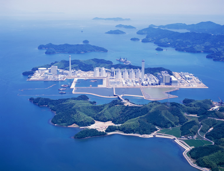 図版：四国電力、電源開発橘湾火力発電所（徳島県2000年竣工）
