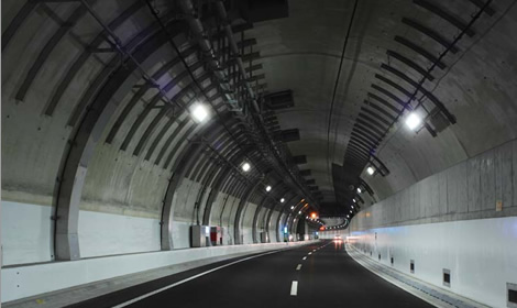 図版：首都高速　中央環状新宿線（東京都2004年竣工）