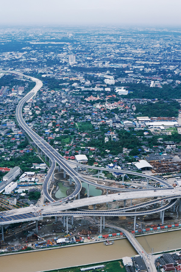 図版：バンコク環状産業道路（タイ2006年竣工）