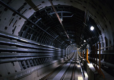 図版：神戸市営地下鉄　海岸線　中之島工区（兵庫県2000年竣工）