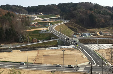 図版：区画整理地区と三王団地をつなぐ幹線道路と橋梁も開通