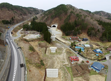 図版：白井トンネルおよび力持高架橋