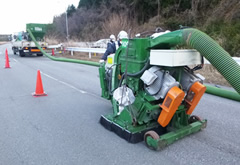 図版：ショットブラストによる道路除染の状況