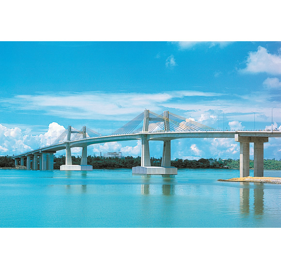 マルセロ・フェルナン橋(第2マクタン橋)
