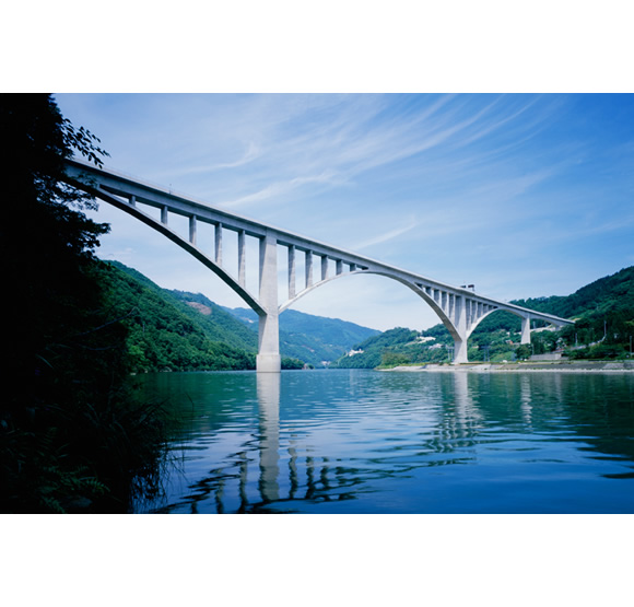池田へそっ湖大橋
