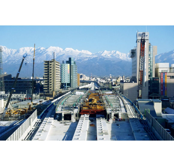 北陸新幹線 富山駅高架橋