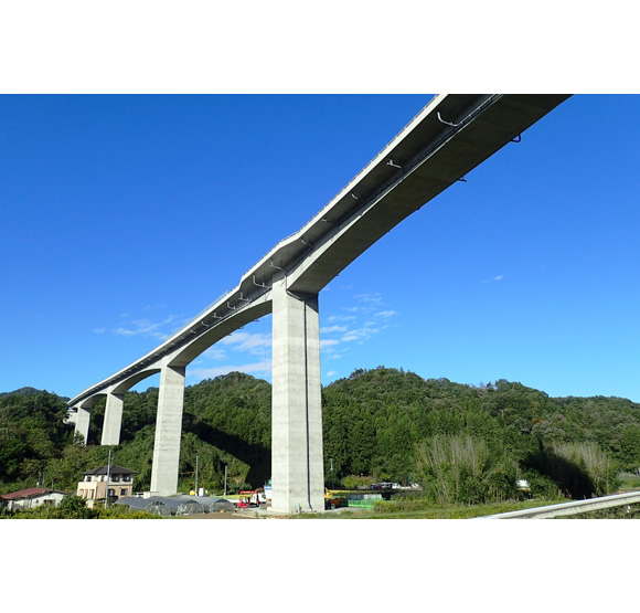 月舘高架橋