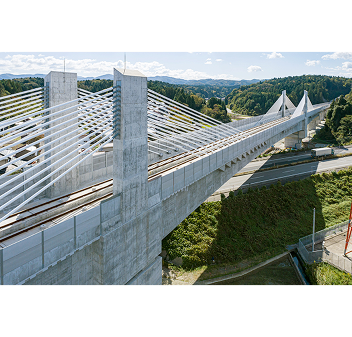 細坪架道橋