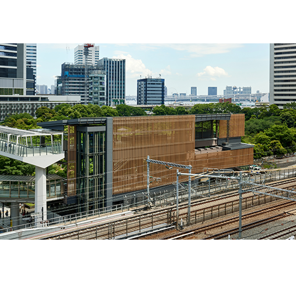 浜松町駅北口自由通路　東側橋台