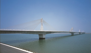 図版:木曽川橋(完成写真)