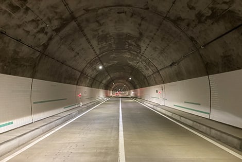 図版：博士トンネル内部の様子