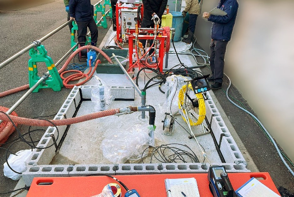 図版:新しい高性能中性フェントン薬剤による注入深度選択型の原位置VOC浄化技術