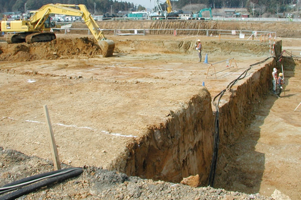 汚染土壌掘削除去工法