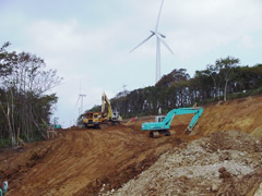 図版：アクセス道路の造成