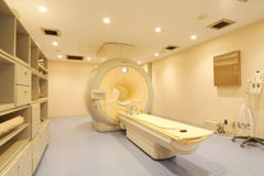 図版：4階MRI室