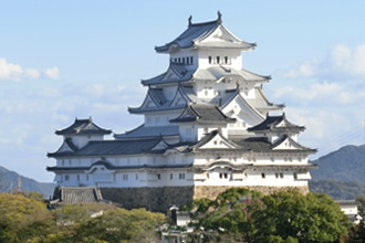 写真：2014年9月30日（姫路城北西面全景 近景）