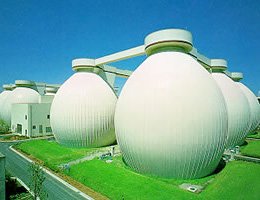 図版：横浜市北部第二処理場  PC卵形消化槽