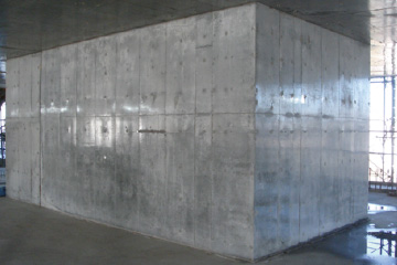図版：再生骨材コンクリート柱・壁