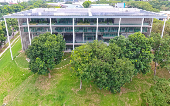 図版：シンガポール国立大学デザイン環境学部4号棟（NUS SDE4）