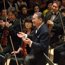 写真：大賀典雄氏