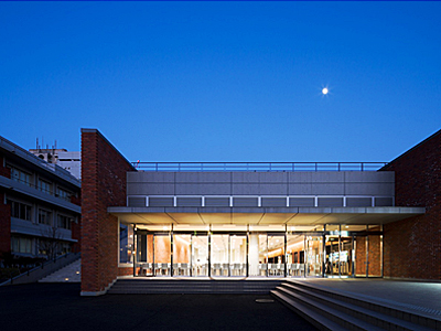 図版：東京薬科大学学生会館 