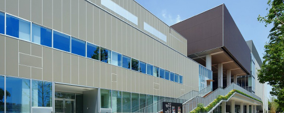 図版：川崎市スポーツ・文化総合センター「カルッツかわさき」のメインイメージ