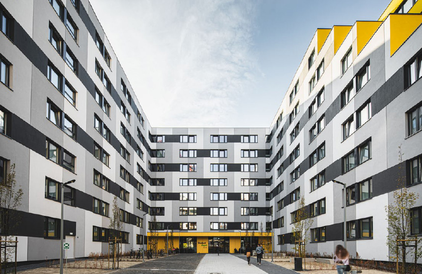 図版：Student Depot Warsaw (Poland)