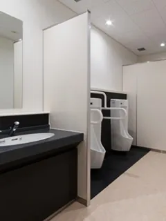 衛生陶器のコントラスト