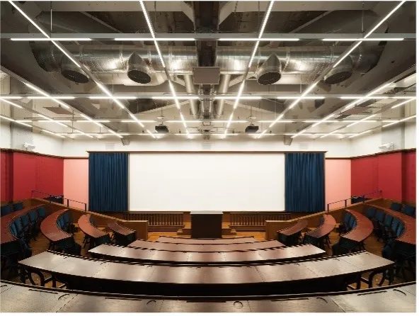 図版：東京大学KAJIMA HALL：15号講義室（天井レス化）